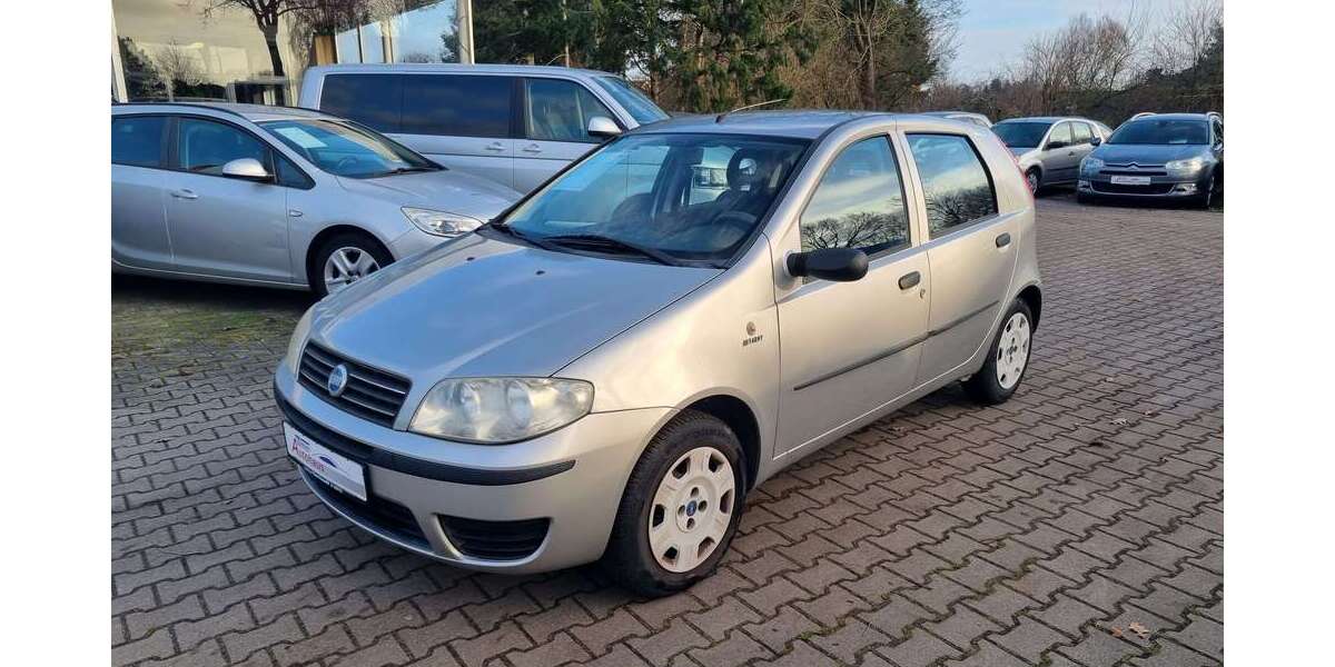 Fiat Punto 145.500 km 2.450 &euro; Surwold 26903