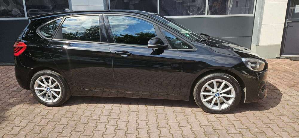 BMW 225 139.000 km 10.900 &euro; münchen 81667