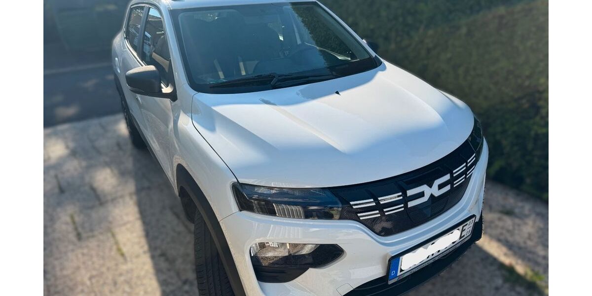 Dacia Spring 11.950 km 11.800 &euro; Kall 53925