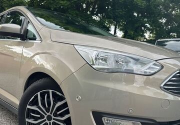 Ford Grand C-Max 132.000 km 7.990 &euro; Hamburg 21079