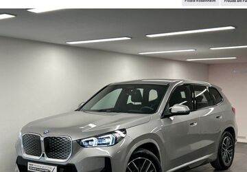 BMW iX1 15.229 km 55.950 &euro; Rosenheim 83026