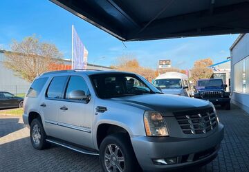 Cadillac Escalade 163.700 km 6.900 &euro; Barmstedt 25355