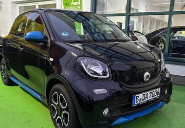 Smart ForFour 14.200 km 11.990 &euro; Berlin 12247