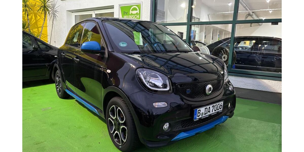 Smart ForFour 14.200 km 11.990 &euro; Berlin 12247