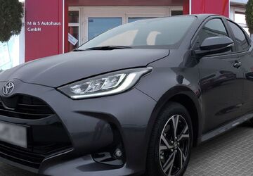 Toyota Yaris 9.870 km 25.920 &euro; Stendal 39576