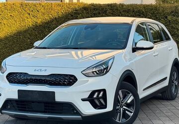Kia Niro 20.000 km 19.992 &euro; Bad Lippspringe 33175