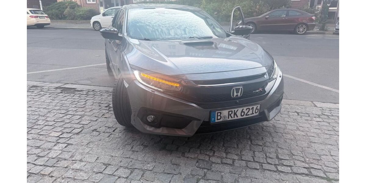 Honda Civic 90.000 km 17.490 &euro; Berlin 13351