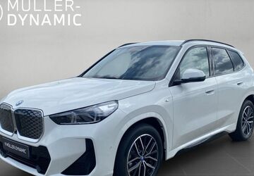BMW iX1 10.482 km 47.910 &euro; Lebach 66822