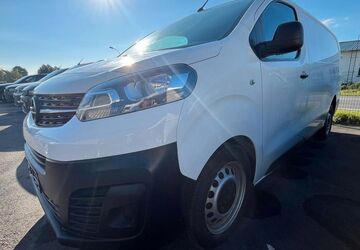 Opel Vivaro 60.000 km 16.700 &euro; Petschow 18196