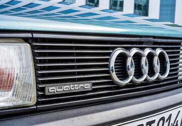 Audi 80 98.000 km 17.900 &euro; München 81371