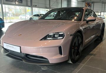 Porsche Taycan 2.243 km 109.800 &euro; Bielefeld 33719
