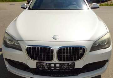 BMW 760 225.177 km 17.700 &euro; Mainburg/Oberempfenbach 84048