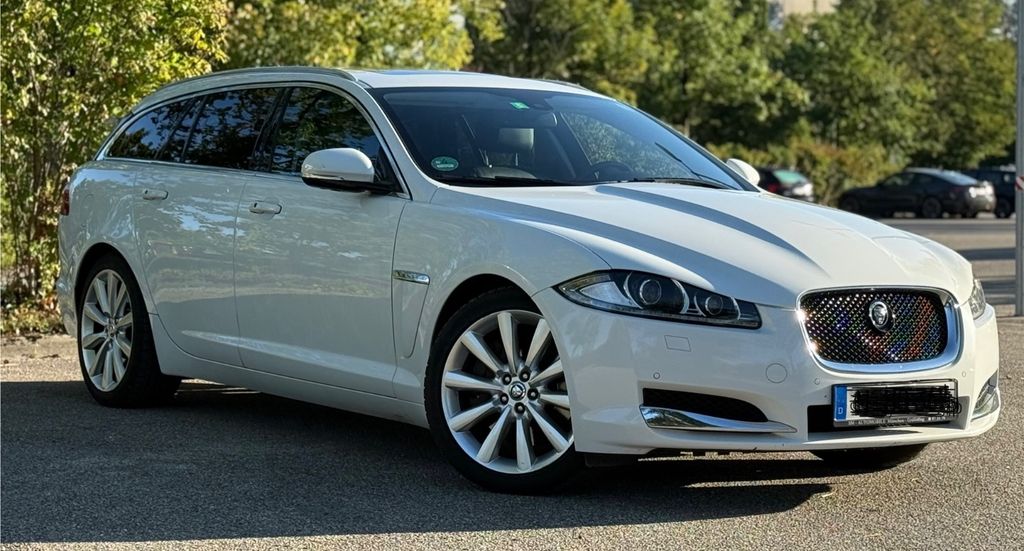 Jaguar XF 97.000 km 15.100 &euro; Gräfelfing 82166