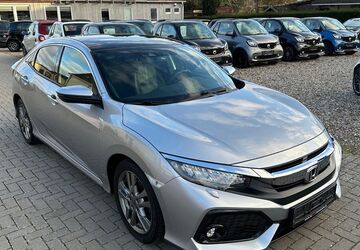 Honda Civic 48.402 km 22.799 &euro; Pinneberg 25421