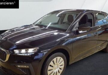 Skoda Scala 15.300 km 19.833 &euro; Kassel 34123