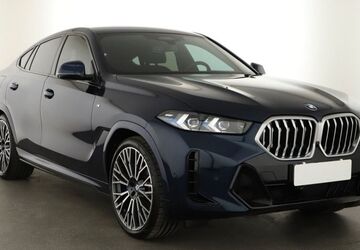 BMW X6 21.325 km 82.705 &euro; Praha 