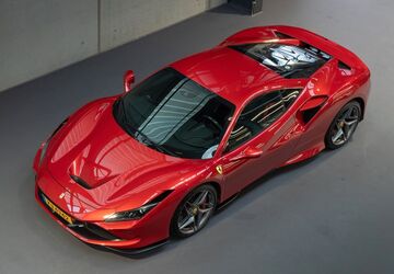 Ferrari F8 21.000 km 290.000 &euro; Erkelenz 41812