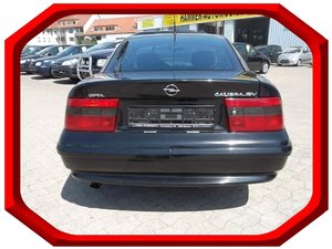 Opel Calibra LAST EDITION NR.0741 LEDER SITZH AUTOM- KL 253.000 km 8.900 &euro; Hannover 30179