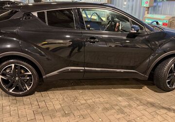 Toyota C-HR 17.500 km 26.000 &euro; Wuppertal 42117