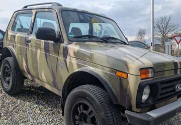 Lada Niva 29.700 km 20.990 &euro; Hofstetten 86928