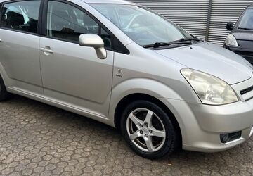 Toyota Corolla Verso 172.169 km 3.200 &euro; Saarbrücken 66128