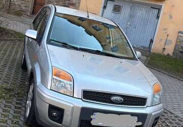 Ford Fusion 180.000 km 2.000 &euro; Freiberg 09599