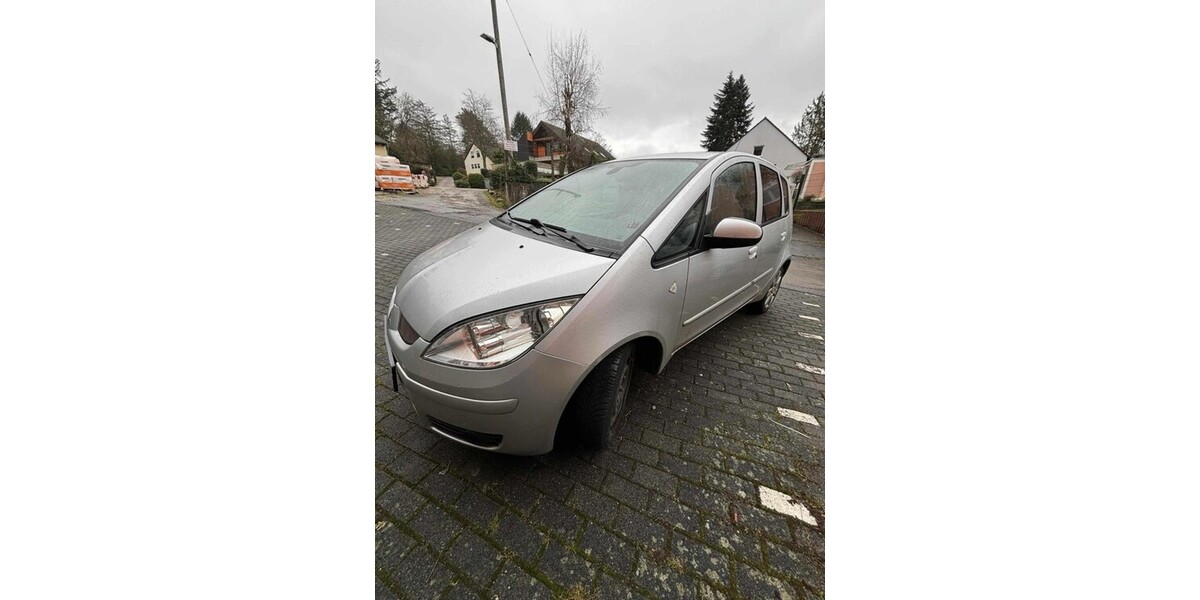 Mitsubishi Colt 102.000 km 1.250 &euro; Trier 54290
