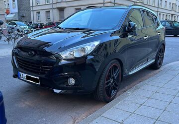 Hyundai ix35 189.000 km 7.600 &euro; Karlsruhe 76185