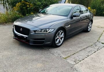Jaguar XE 237.000 km 6.900 &euro; Mühlacker 75417