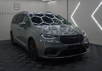 Chrysler Pacifica 47.000 km 43.199 &euro; Geisingen 78187