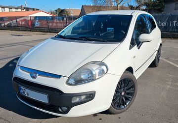 Fiat Punto Evo 136.000 km 3.900 &euro; Mainz 55120