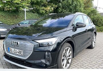 Audi Q4 e-tron 8.990 km 52.750 &euro; Duisburg 47178