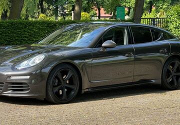 Porsche Panamera 235.000 km 19.950 &euro; Bergkamen 59192