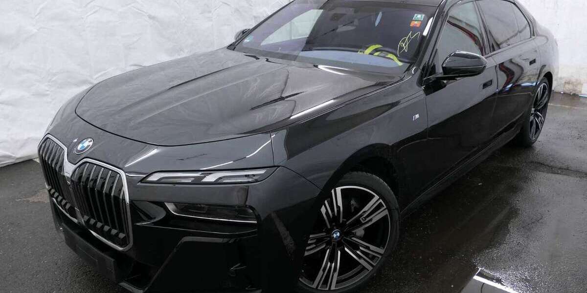 BMW 740 29.992 km 97.880 &euro; Hamm 59071