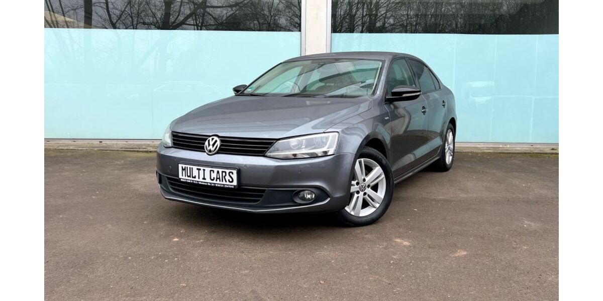 VW Jetta 146.995 km 7.990 &euro; Löhne 32584