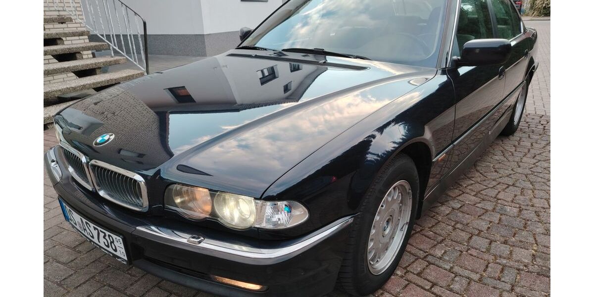 BMW 735 278.000 km 8.750 &euro; Bissendorf 49143