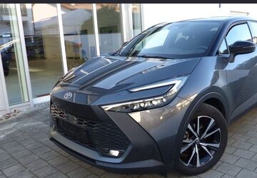 Toyota C-HR 25.700 km 27.900 &euro; Bad Gögging 93333