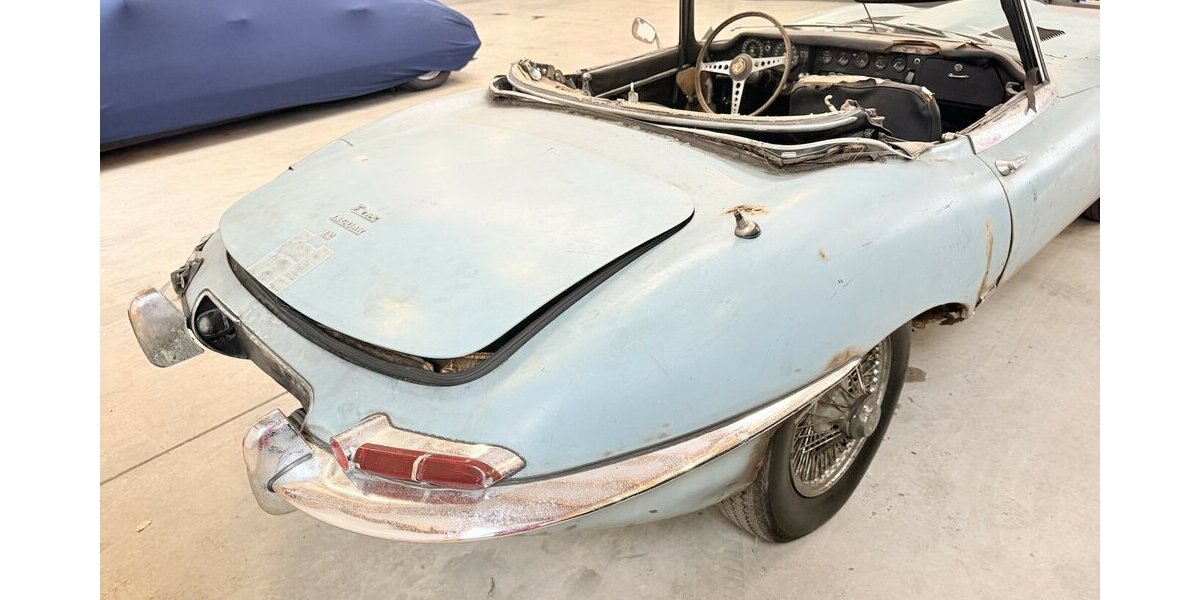 Jaguar E-Type Series 1.5 OTS Roadster 4.2 litre 54.321 km 28.800 &euro; Landsberg am Lech 86899