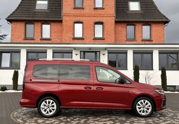 Ford Grand Tourneo 4.523 km 33.950 &euro; Rotenburg Lispenhausen 36199