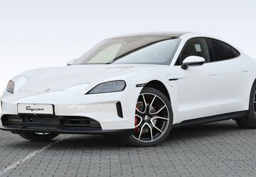 Porsche Taycan 9.900 km 125.900 &euro; Düsseldorf 40468