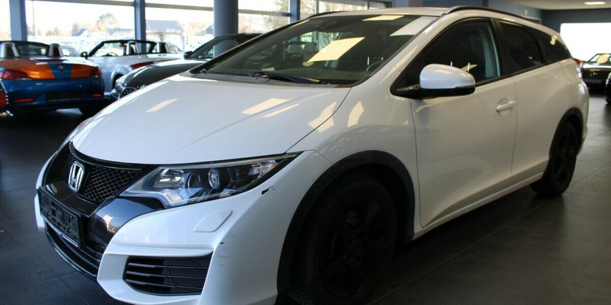 Honda Civic Tourer 1.6 i-DTEC 106.817 km 9.980 &euro; Euskirchen 53881