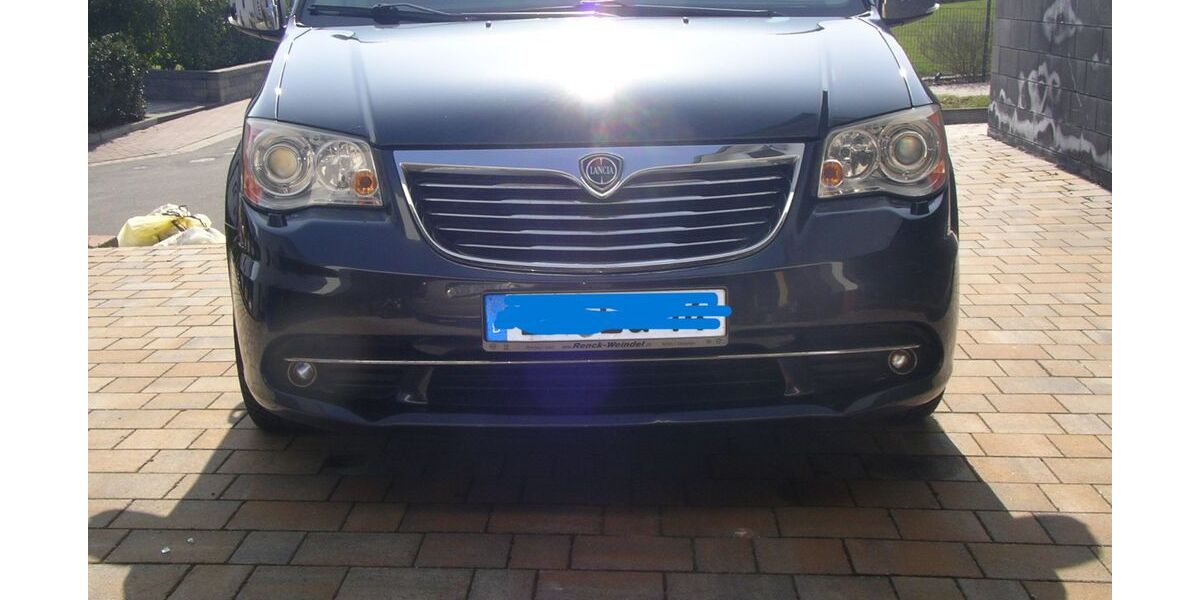 Lancia Voyager 117.000 km 15.600 &euro; Weilburg 35781