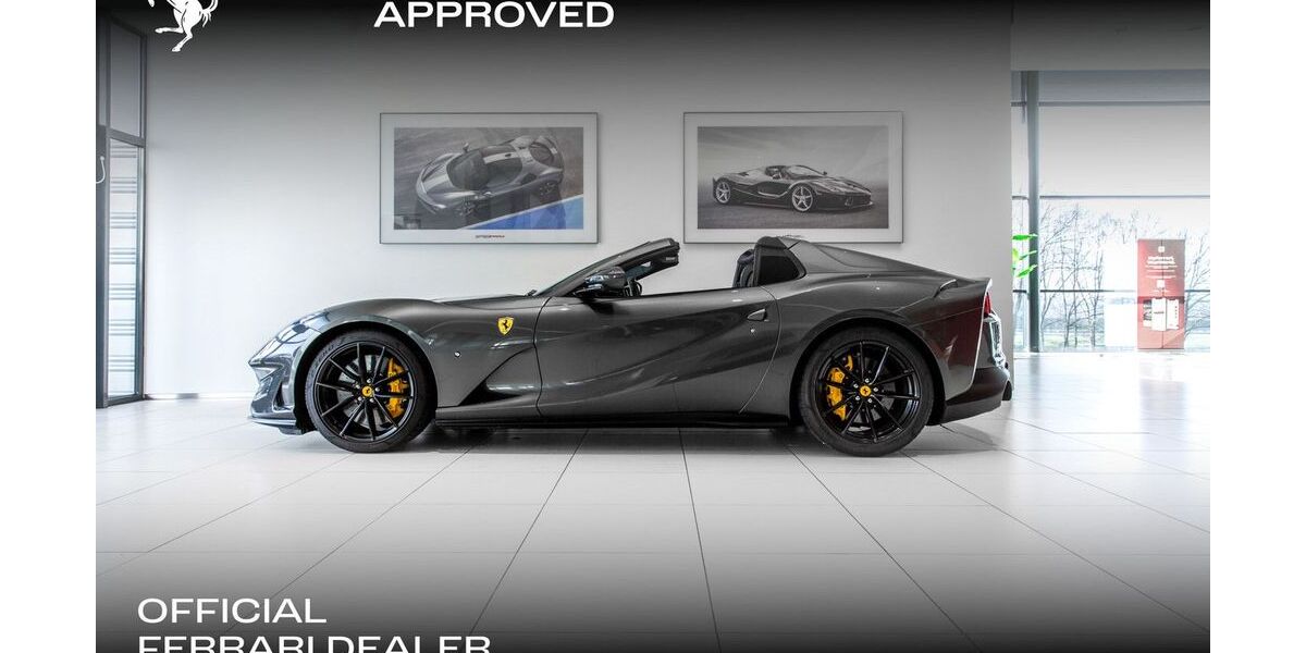 Ferrari 812 9.632 km 475.000 &euro; Hengelo 