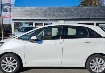 Honda Jazz 82.200 km 16.890 &euro; Bautzen 02625