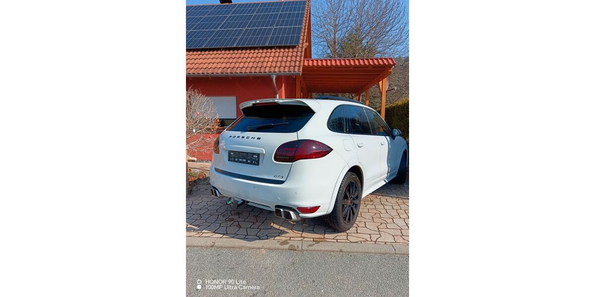 Porsche Cayenne 227.000 km 21.900 &euro; Heinsdorfergrund 08468