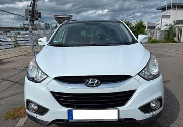 Hyundai ix35 250.000 km 7.099 &euro; Weil am Rhein 79576