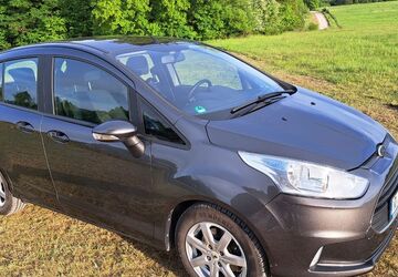 Ford B-Max 60.300 km 9.900 &euro; Obertraubling 93083