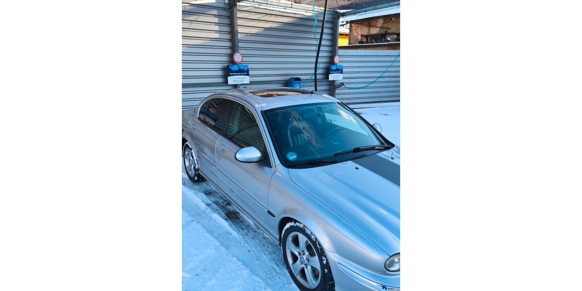 Jaguar X-Type 153.000 km 3.500 &euro; Bamberg 96052