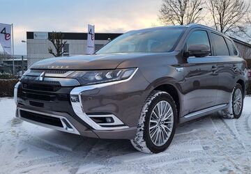 Mitsubishi Plug-in Hybrid Outlander 63.001 km 21.590 &euro; Gießen 35394
