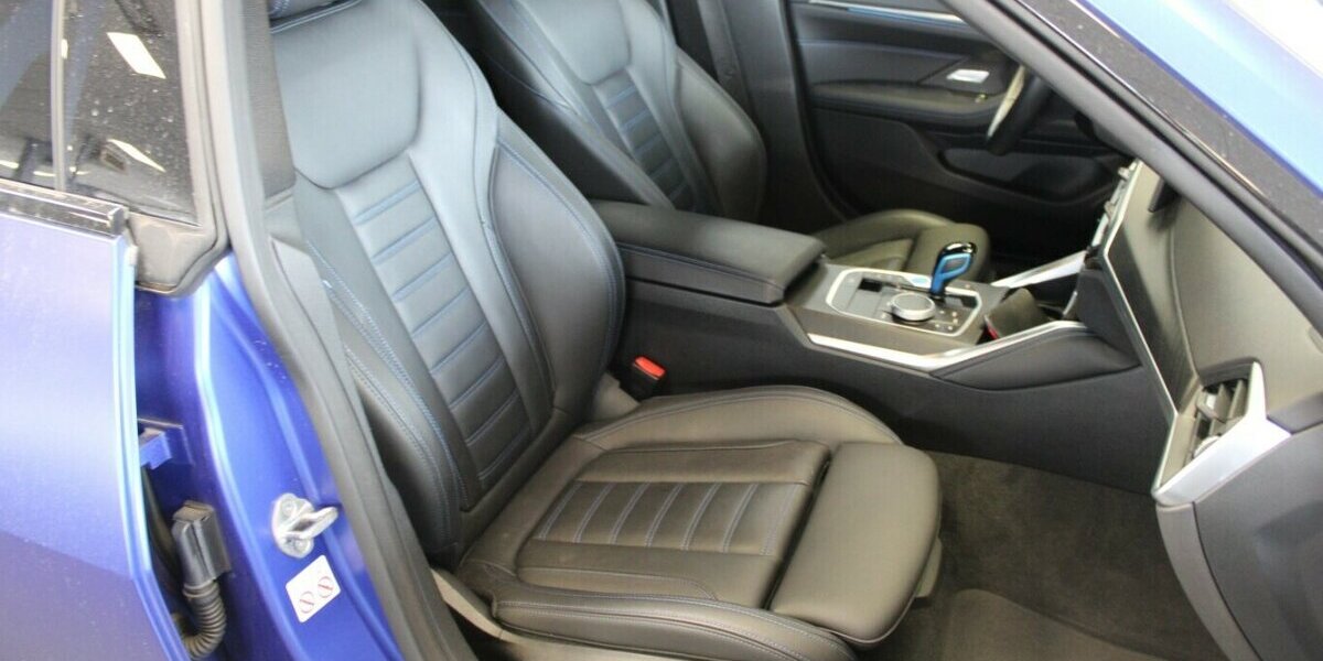 BMW i4 eDrive40 Gran Coupe - M Sport - 66.550 km 37.980 &euro; Euskirchen 53881